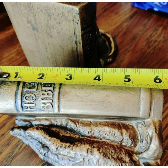 VTG Golden Praying Hands With Bible Bookends Set of 2 L/R Brass Color Finish - Picture 7 of 11